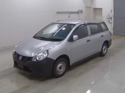 Nissan AD