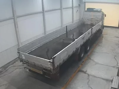 Hino TRUCK