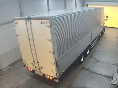 Hino TRUCK