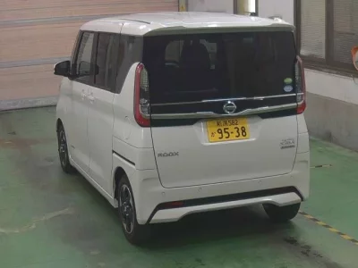 Nissan ROOX