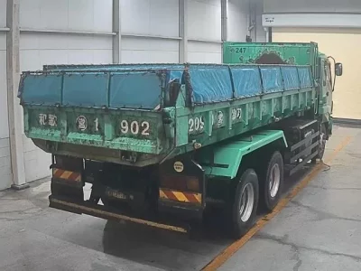 Isuzu TRUCK