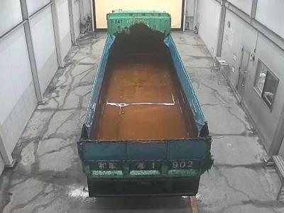 Isuzu TRUCK