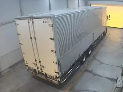 Hino TRUCK