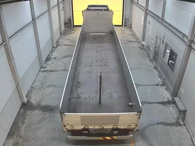 Isuzu TRUCK