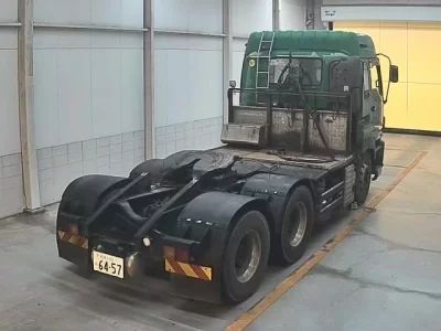 Isuzu TRUCK