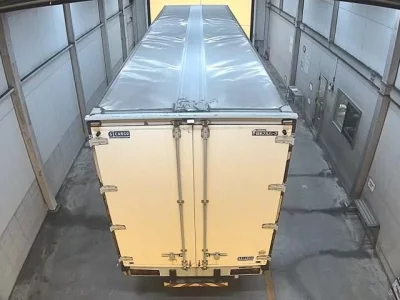 Isuzu TRUCK