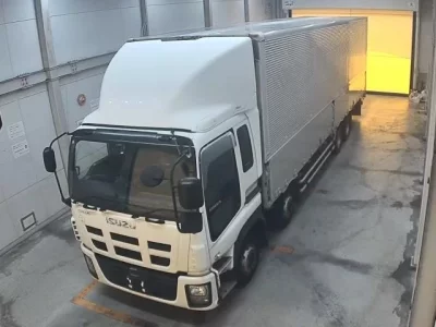 Isuzu TRUCK