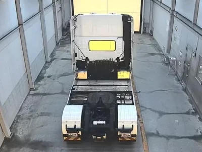 Hino TRUCK