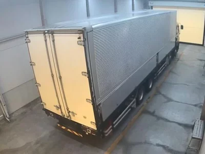 Isuzu TRUCK