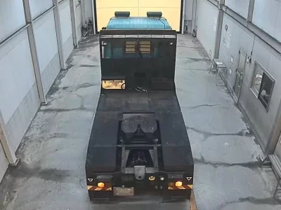 Isuzu TRUCK