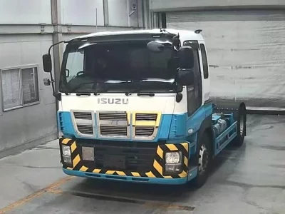 Isuzu TRUCK