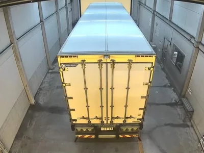 Mitsubishi FUSO TRUCK