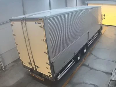 Hino TRUCK