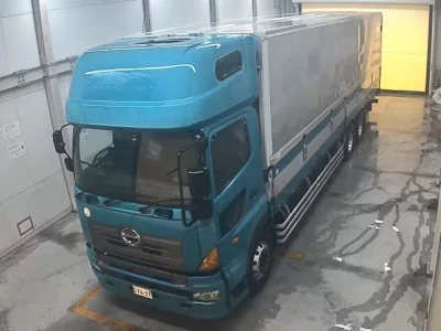 Hino TRUCK