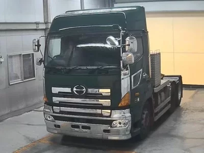 Hino TRUCK