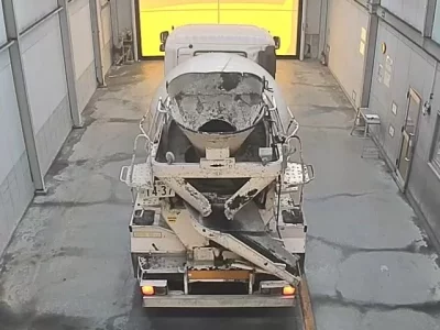 Hino TRUCK