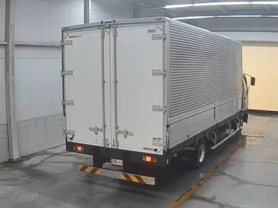 Mitsubishi FUSO FIGHTER