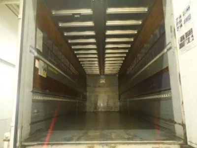 Isuzu TRUCK