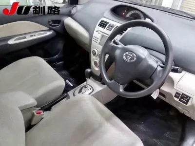 Toyota BELTA