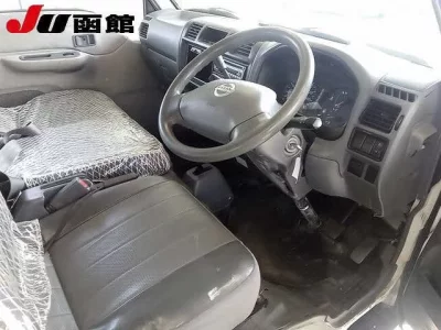 Nissan VANETTE VAN