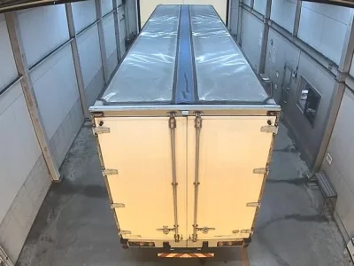 Isuzu TRUCK