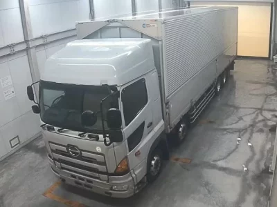 Hino TRUCK