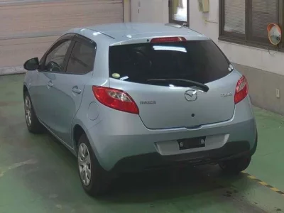 Mazda DEMIO