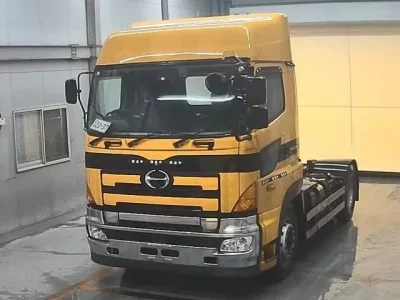 Hino TRUCK