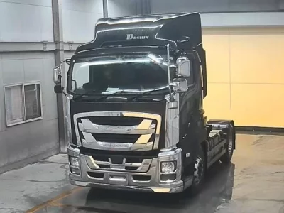 Isuzu TRUCK