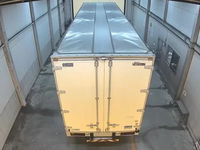 Isuzu TRUCK