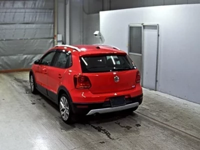Volkswagen CROSS POLO