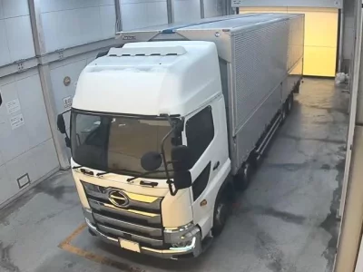 Hino TRUCK