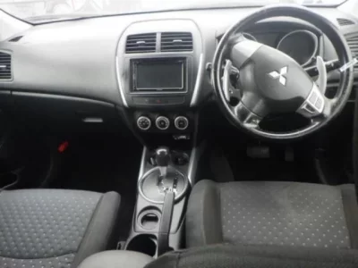 Mitsubishi RVR