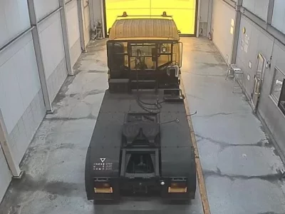 Isuzu TRUCK