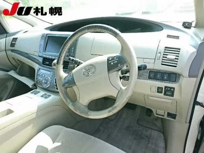 Toyota ESTIMA HYBRID