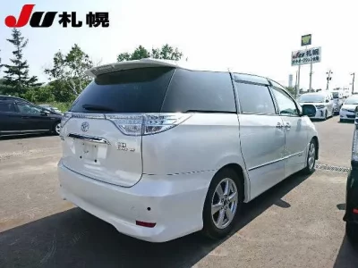 Toyota ESTIMA HYBRID