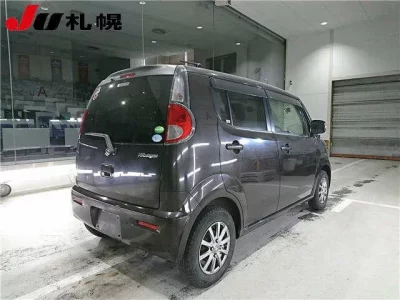 Suzuki MRWAGON