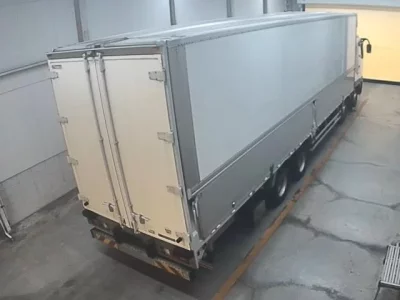 Mitsubishi FUSO TRUCK