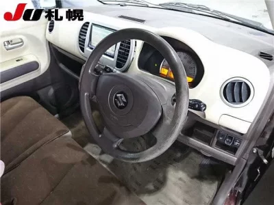Suzuki MRWAGON