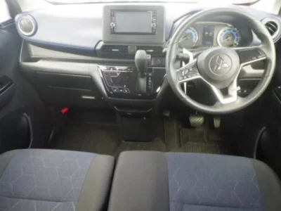 Mitsubishi EK X