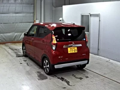 Mitsubishi EK X