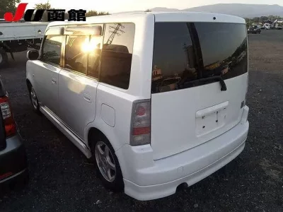 Toyota BB