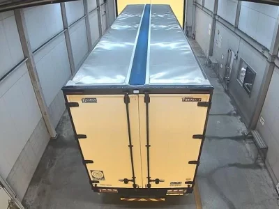 Isuzu TRUCK