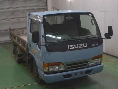 Isuzu ELF