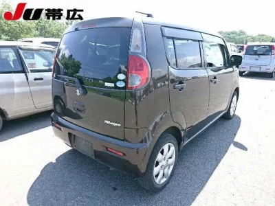 Suzuki MRWAGON