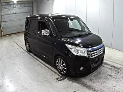 Mitsubishi DELICA D2