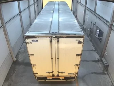 Isuzu TRUCK