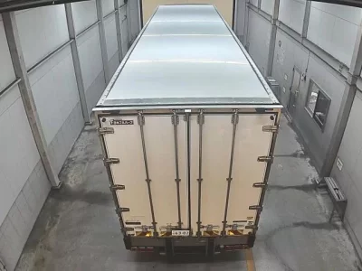 Isuzu TRUCK