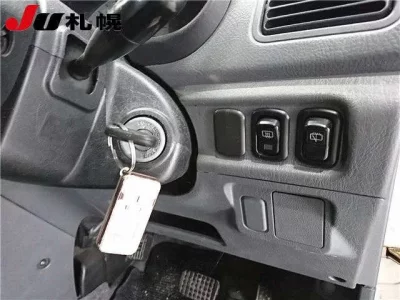 Daihatsu MAX