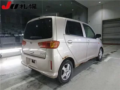 Daihatsu MAX